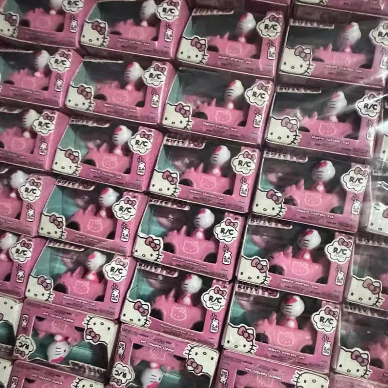 Action Figure Anime Cartoon Hello Kitty, Mini Modellino Giocattolo, Gattino Carino Rosa, Giocattoli per Auto, Collezione, Ornamenti da Scrivania, Regali per Bambini