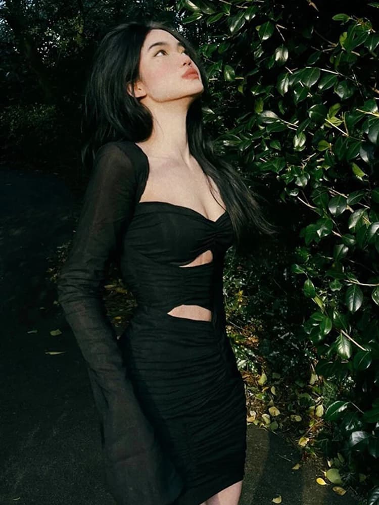 Elegante Abito Nero a Maniche Lunghe per Feste di Compleanno, Stile Hepburn Sexy, Gonna Corta Aderente a Vita Alta in Stile Coreano per Donne 18-25 Anni