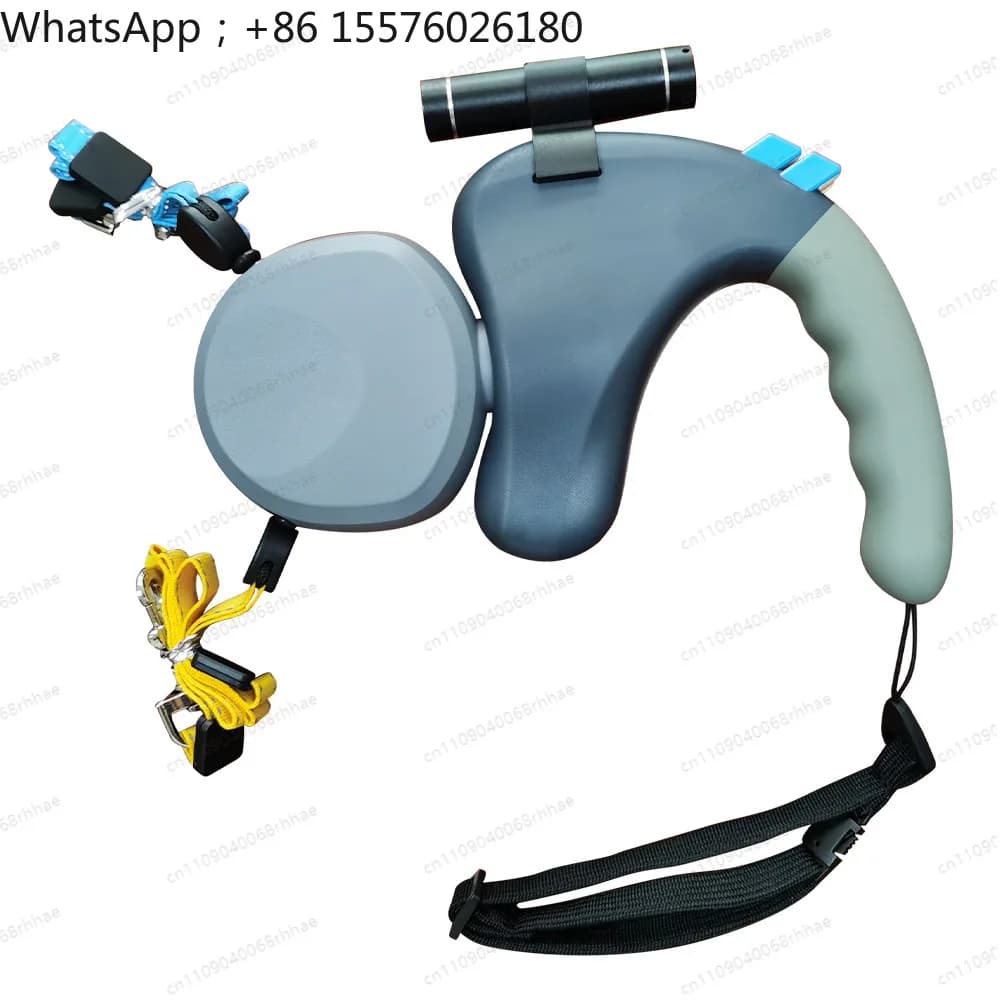 2 Dog Leash with Auto Retractable - Dual Head Tangle-Free Tether for Walking Two Pets, Hands-Free Belt Clip & Safety Lock