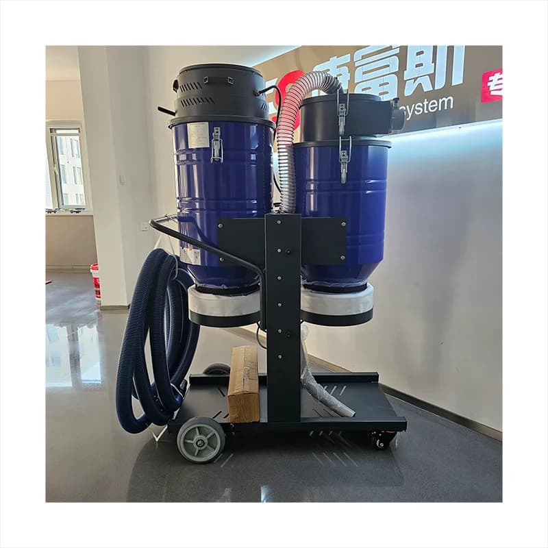 Potente Aspirapolvere Industriale a Doppio Cilindro da 3600W con Separatore Ciclonico per Applicazioni di Pulizia Pesante in Fabbrica