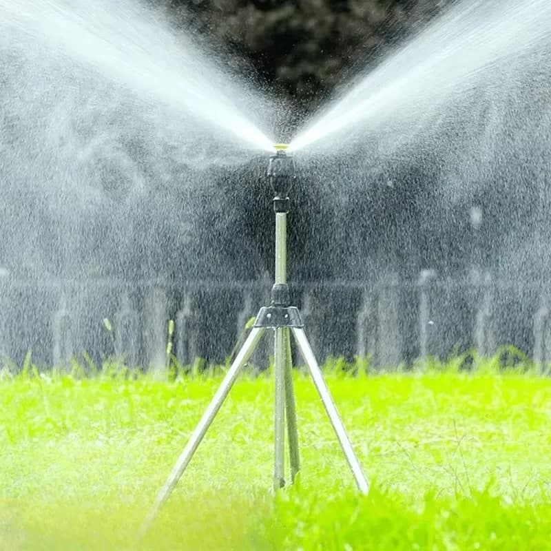 Treppiede per irrigazione rotante a 360° Irrigatore da giardino per prato Forniture per irrigazione da giardino Supporto telescopico Testa dell'irrigatore sul treppiede