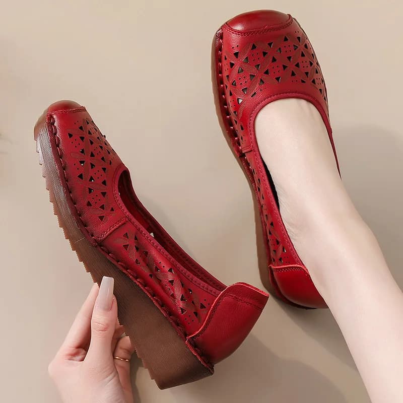 Mocassini estivi con zeppa rossa in vera pelle da donna Mocassini ritagliati Scarpe slip-on traspiranti vintage Mocassino cavo di lusso femminile