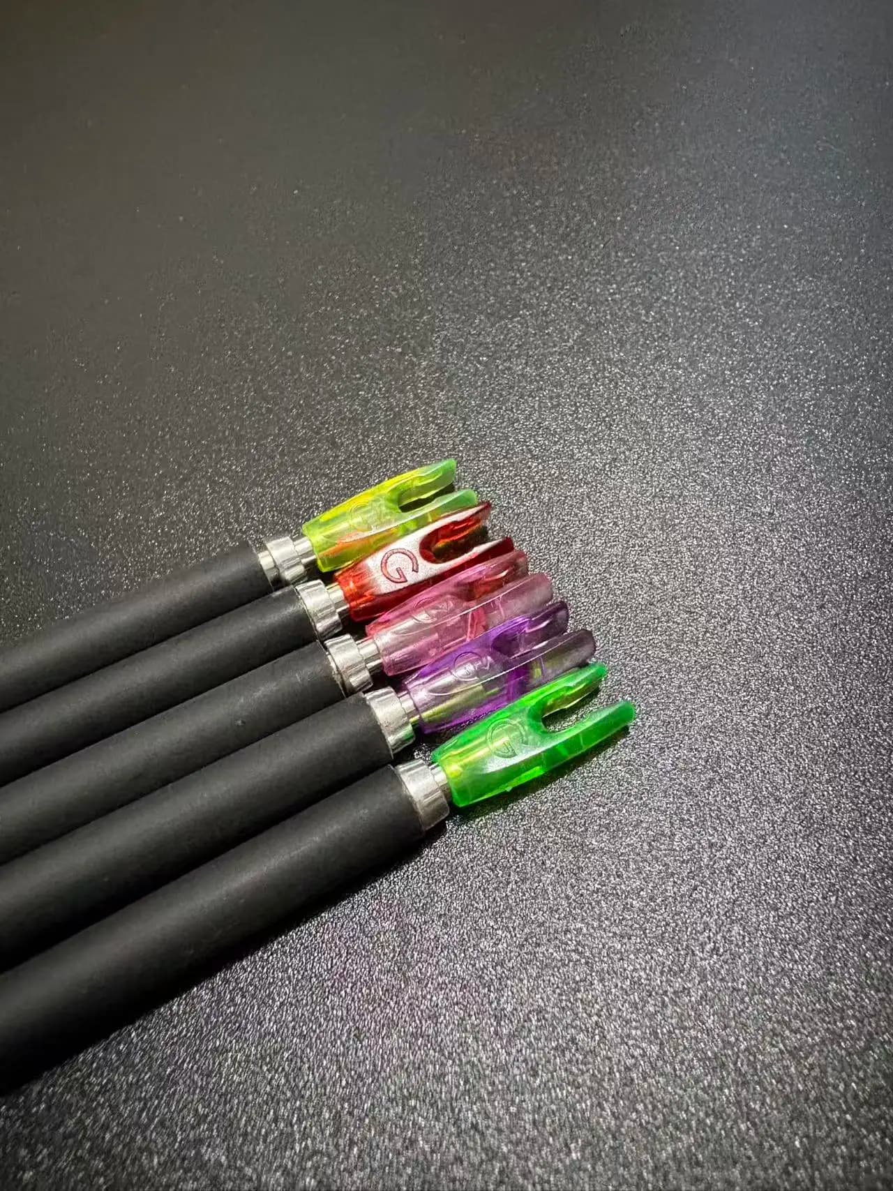 50PCS Accessories Arrow Pin Nock G Arrows Tails ID 3.2mm Archery Arrow Nock for DIY Carbon Arrow Shaft Archery Hunting