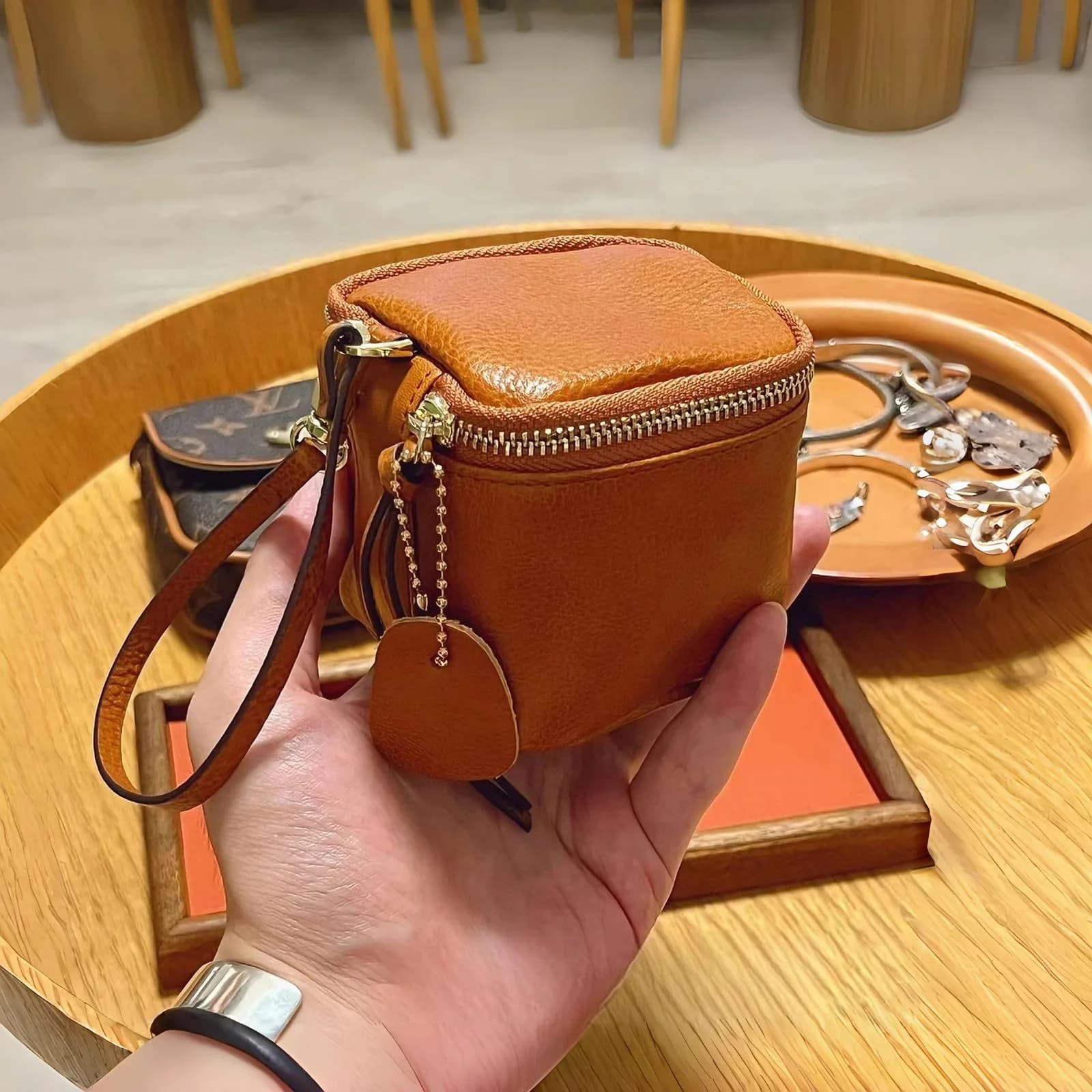 Portafoglio leggero e lavabile in vera pelle, borsa da polso portatile, borsa portatile multifunzionale ad alta estetica