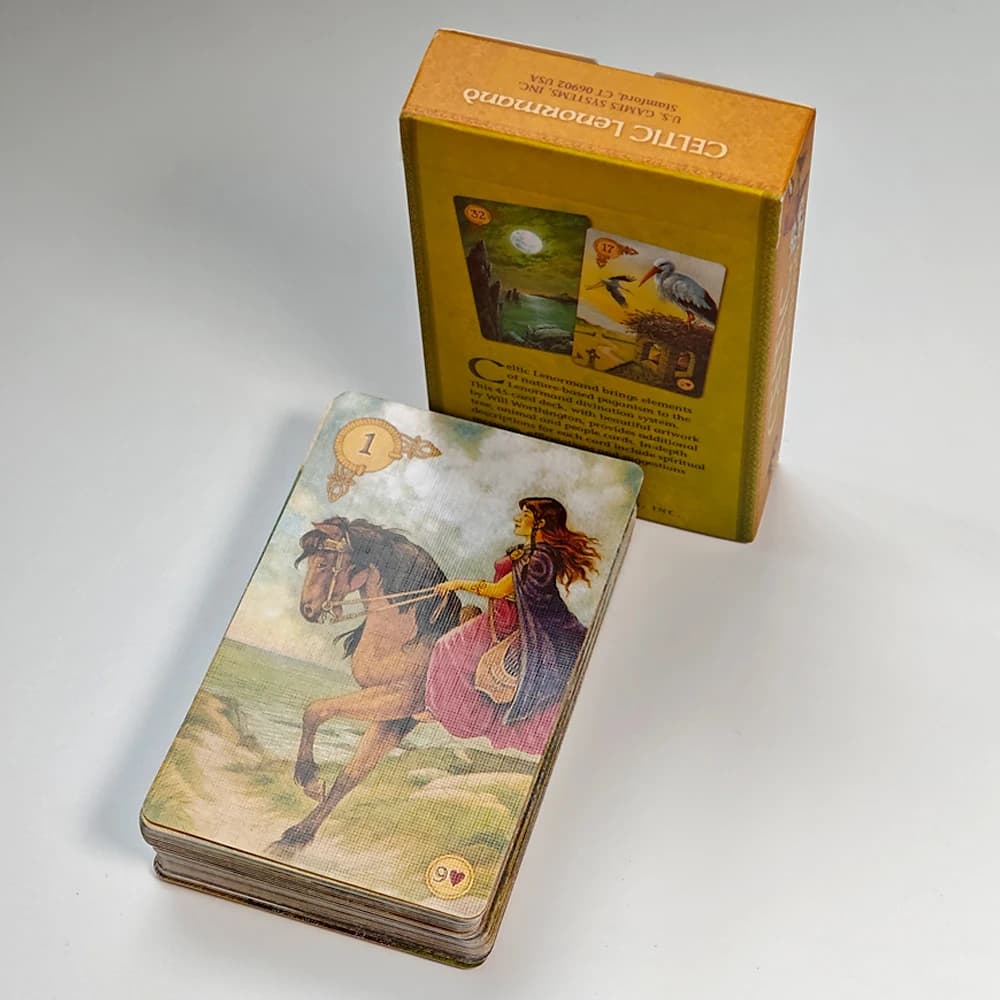 Mazzo celtico Lenormand 9 * 6 cm 45 pezzi Carte Lenormand Opere d'arte colorate stampate su cartoncino doppio goffrato da 350 GSM