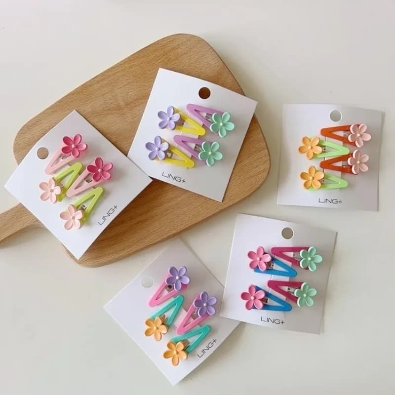 4 Pezzi Nuove Mollette per Capelli a Triangolo con Perline Floreali, Dolci e Colorate, per Frangia e Capelli Laterali, Accessori per Capelli Fai da Te da Donna per Uso Quotidiano