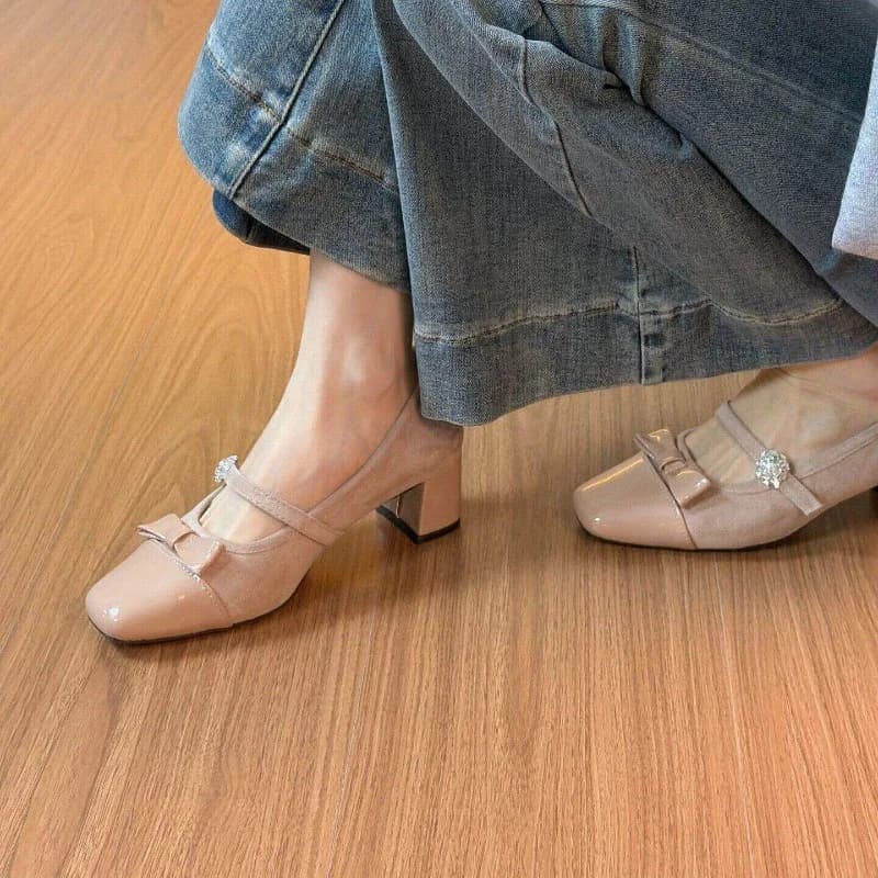 French Style Pointed-toe Short Boots in 2026 New Design, Thick Heel, Short Boot Shaft, Fashion Boots with High Heels