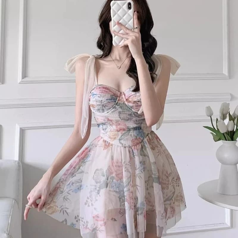 2026 New Arrival Women Sexy One Piece Swimsuit Slimming Conservative Full Coverage Bathing Suit Summer Beach Party Swimwear