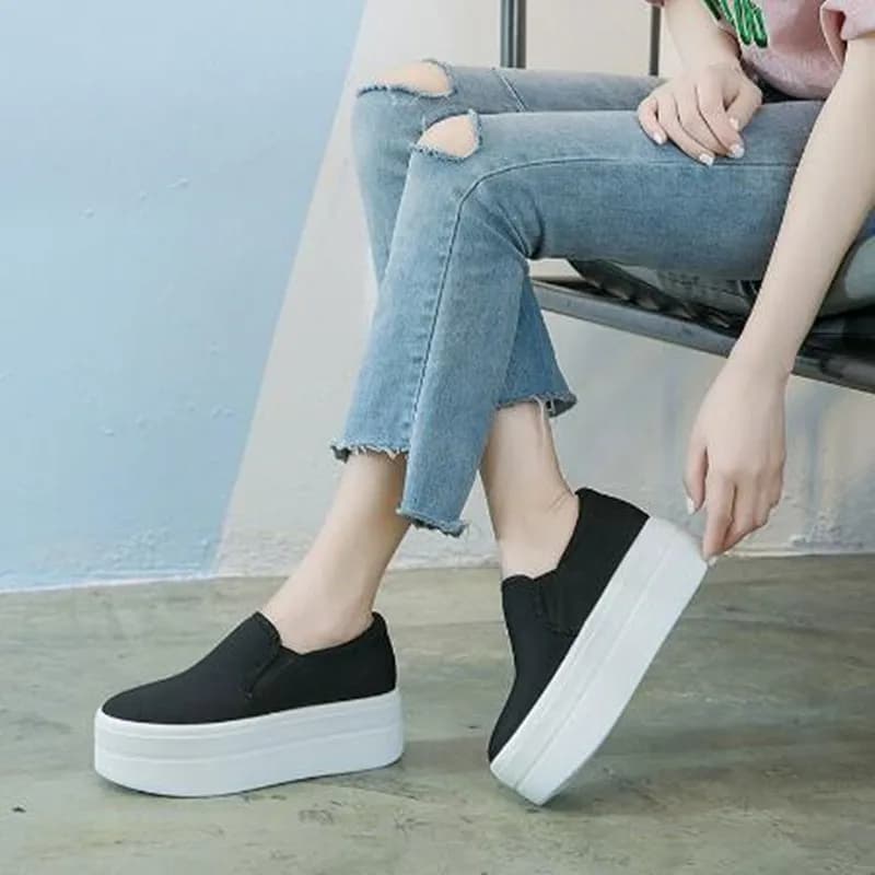 Nuove Scarpe da Donna con Piattaforma in Tela 2026, Sneakers Casual da Donna, Mocassini con Suola Spessa per Ragazze e Studentesse, Slip-on da Donna