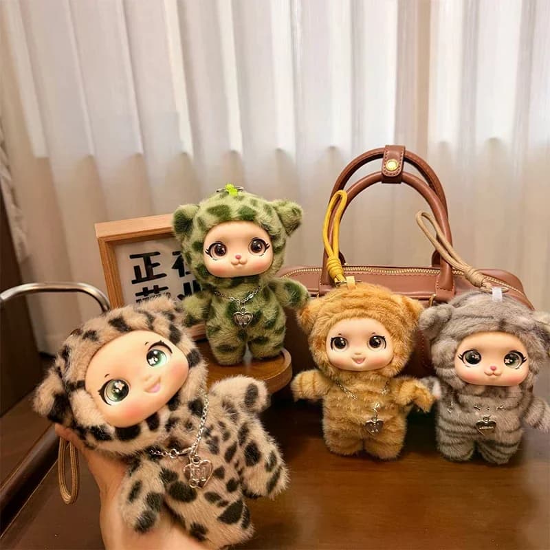 Decoration Pendant Series Leopard Carton Animated Eyes Large Dolls with Face in Vinyl Gift for Backpack