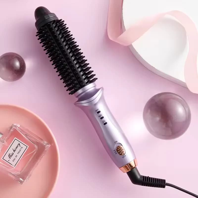 Multifunctional fashionable curling iron, suitable for girls to curl their hair and suitable for styling in various occasions.