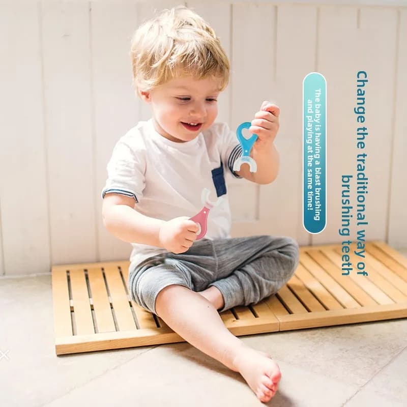 Spazzolino da denti per bambini a forma di U Pulizia orale a 360 gradi Spazzolino da denti per bambini Morbido Milioni di setole nano Massaggiagengive per dito in silicone per bambini