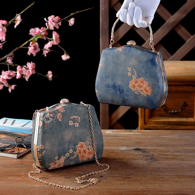 Handbags from Sera Embroidered to Women's Fashion, Silk Pouches for Spose, Shoulder Bag with Chain, Handbag for Weddings and Celebrations