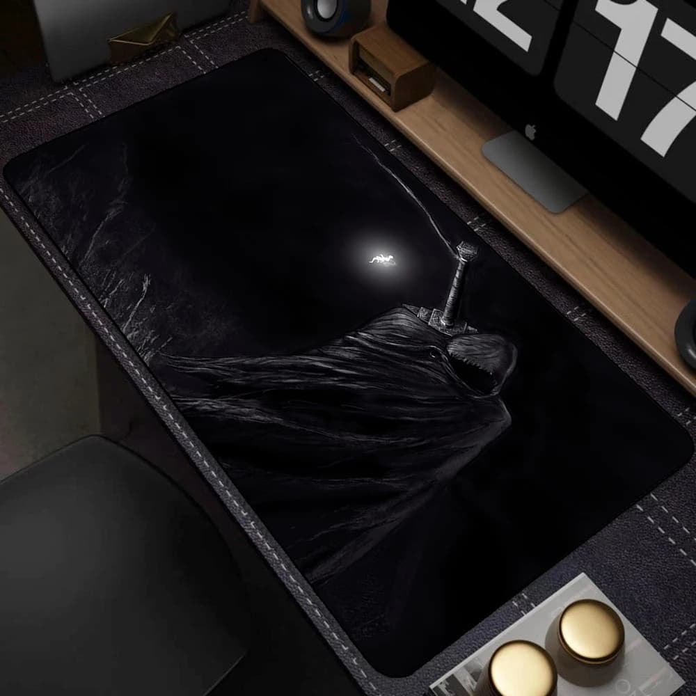 Tappetino per mouse anime bianco e nero, tappetino per mouse da gioco con spada di Guts in Berserk, accessori per giochi per computer, tastiera, mouse per laptop, tappetino da scrivania