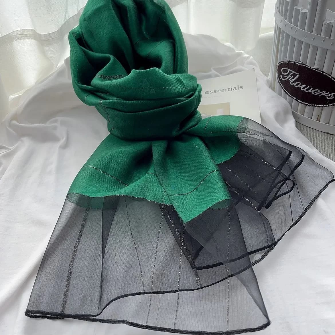 Sciarpa lunga da donna in seta di gelso, scialle leggero primavera autunno, accessorio di lusso elegante, moda tinta unita versatile