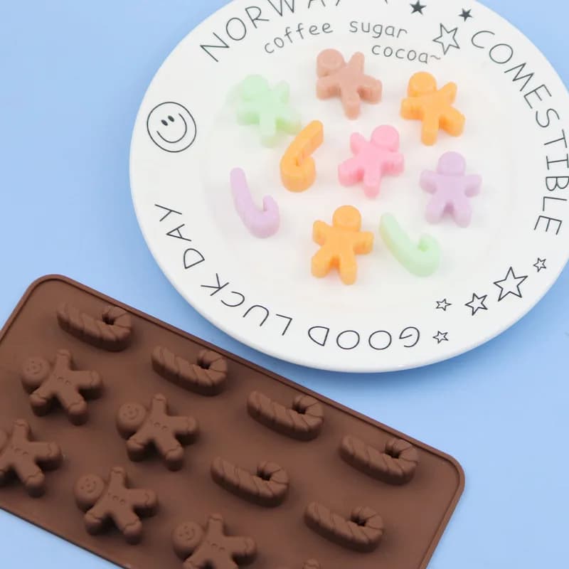 Regali all'ingrosso della serie natalizia 12 stampelle uniformi con pupazzo di neve Stampo per cioccolato in silicone, stampo per griglia di ghiaccio 166