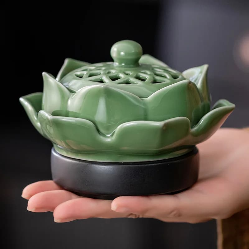 Ceramic Electric Incense Burner Electronic Incense Burner Adjustable Temperature Furnace Sandalwood Agar Wood Incense for Home Use