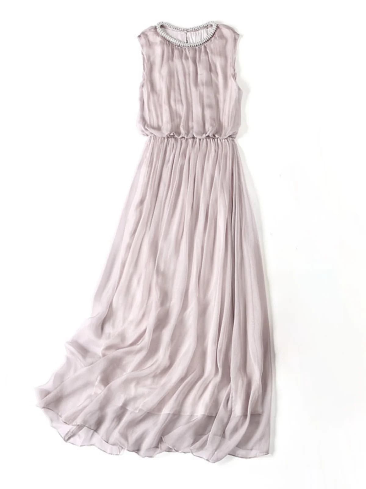 Elegante Abito in Seta con Collo Halter, Lungo Senza Maniche, Linea ad A, con Decorazioni a Bottoni, Stile Vacanza al Mare, Gonna da Fata