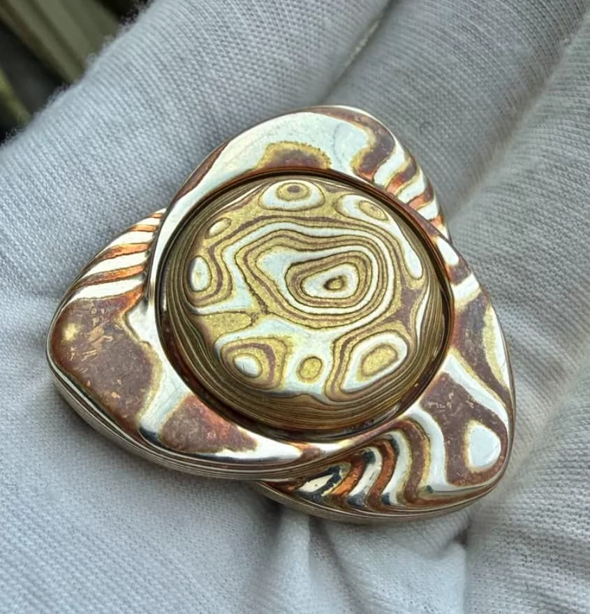 Used EDC KAP Mokume Rose gyroscope fidget spinner metal decompression toy