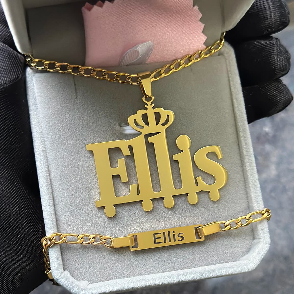 Custom Little Boy Name Necklace Set Stainless Steel Crown Nameplate Pendant Laser Name Children's Bracelet Set Christmas Gift