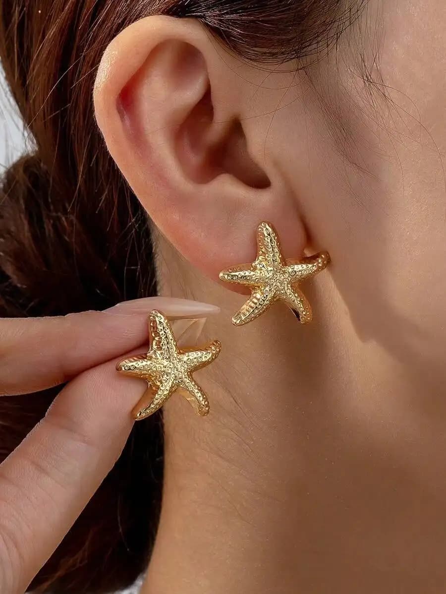1 Pair Of Stylish, Elegant And Simple Starfish Earrings