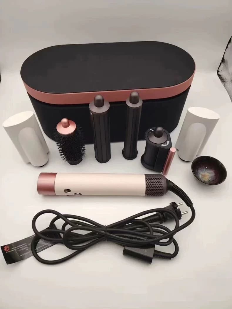 Brand new multifunctional curling iron, complete with all accessories in a complete set, HS05 model. Canned. Fast delivery.