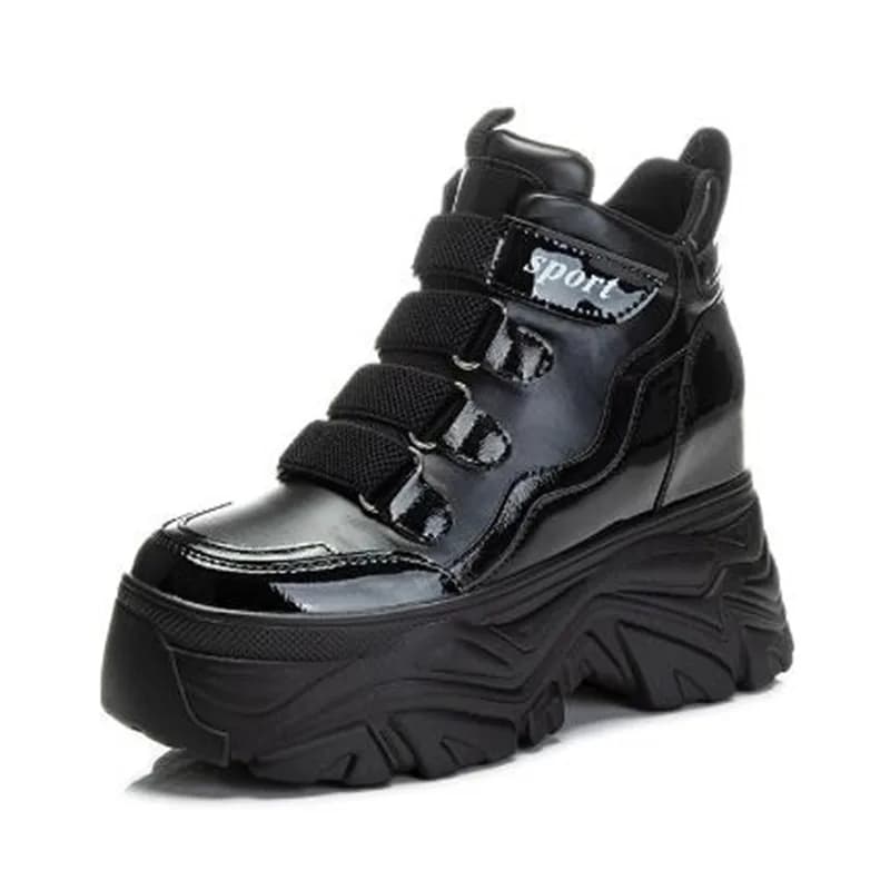Stivaletti in vera pelle da 8 cm Stivaletti corti con plateau alto da donna Nuovi tacchi con zeppa 2025 Autunno Inverno Caldi scarpe da neve in peluche Sneaker