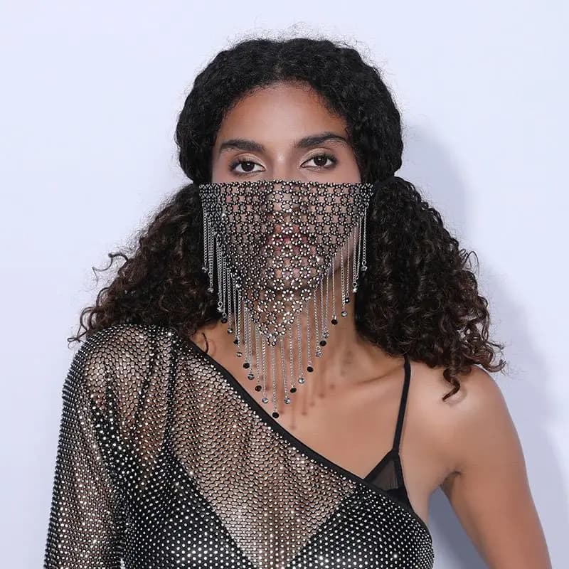 Strass scintillanti Maschera per il viso da donna Maglia di cristallo Nappa Maschera per travestimento Prugna in metallo Bossom Halloween Rave Festa di compleanno Prom Bar