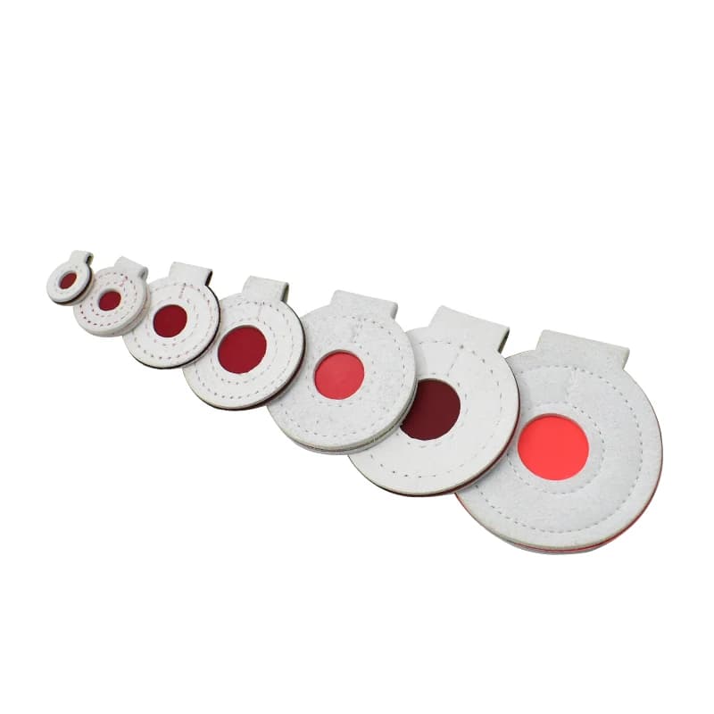 Un set di bersagli Super Bull's-Eye cuciti a mano rosso bianco resistente fionda in pelle da tiro di varie dimensioni attrezzatura per arco