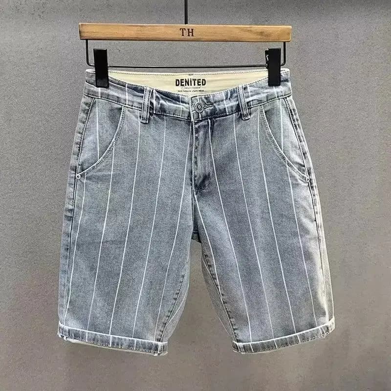 Pantaloncini al ginocchio in Denim da uomo Casual estivi tinta unita e pantaloncini larghi a righe Jeans giovani Designer pantaloni di media lunghezza