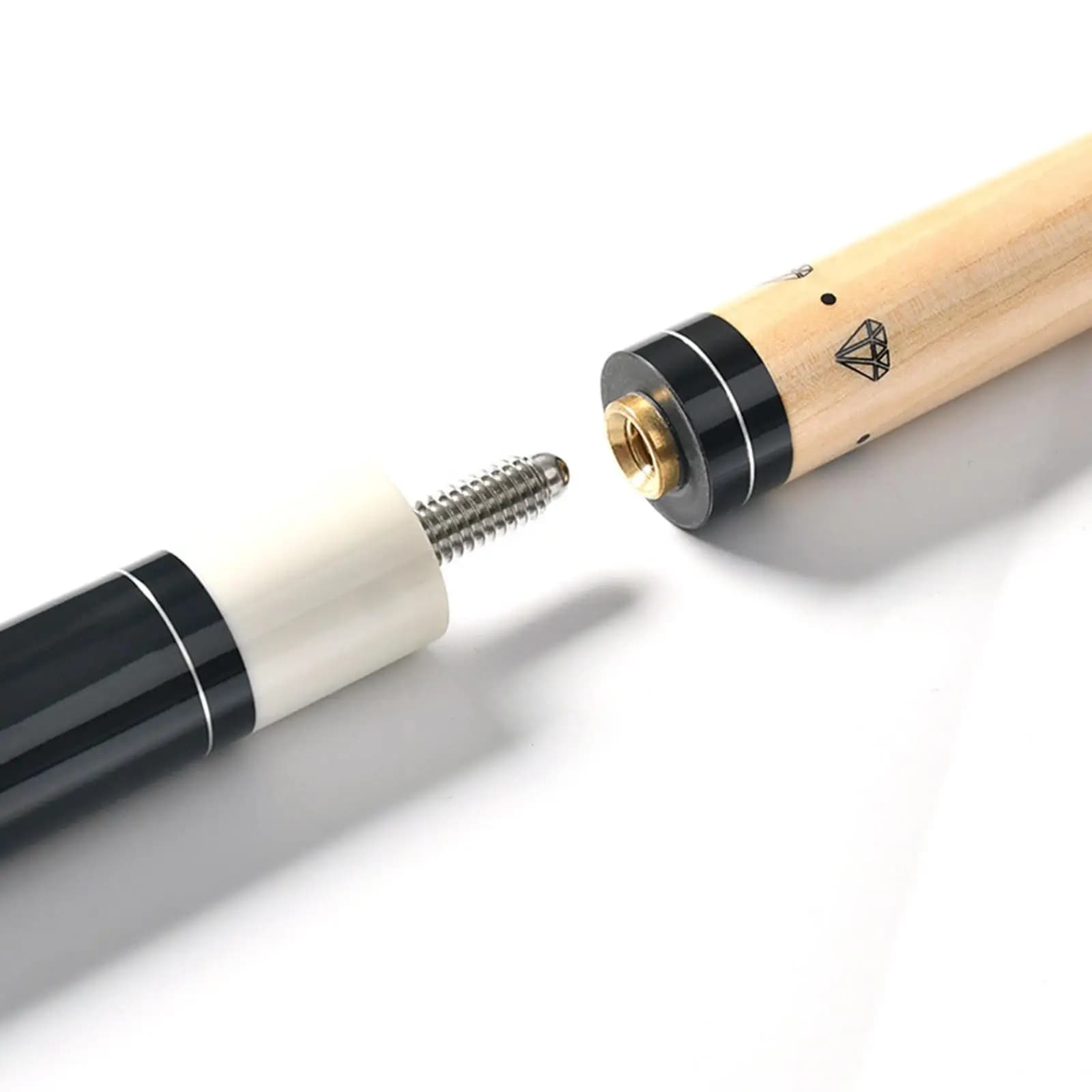 Lightweight Wooden Pool Cue Stick Segmented Billiard Cue Snooker Stick Professional Cue for Beginner and Advanced Billiards