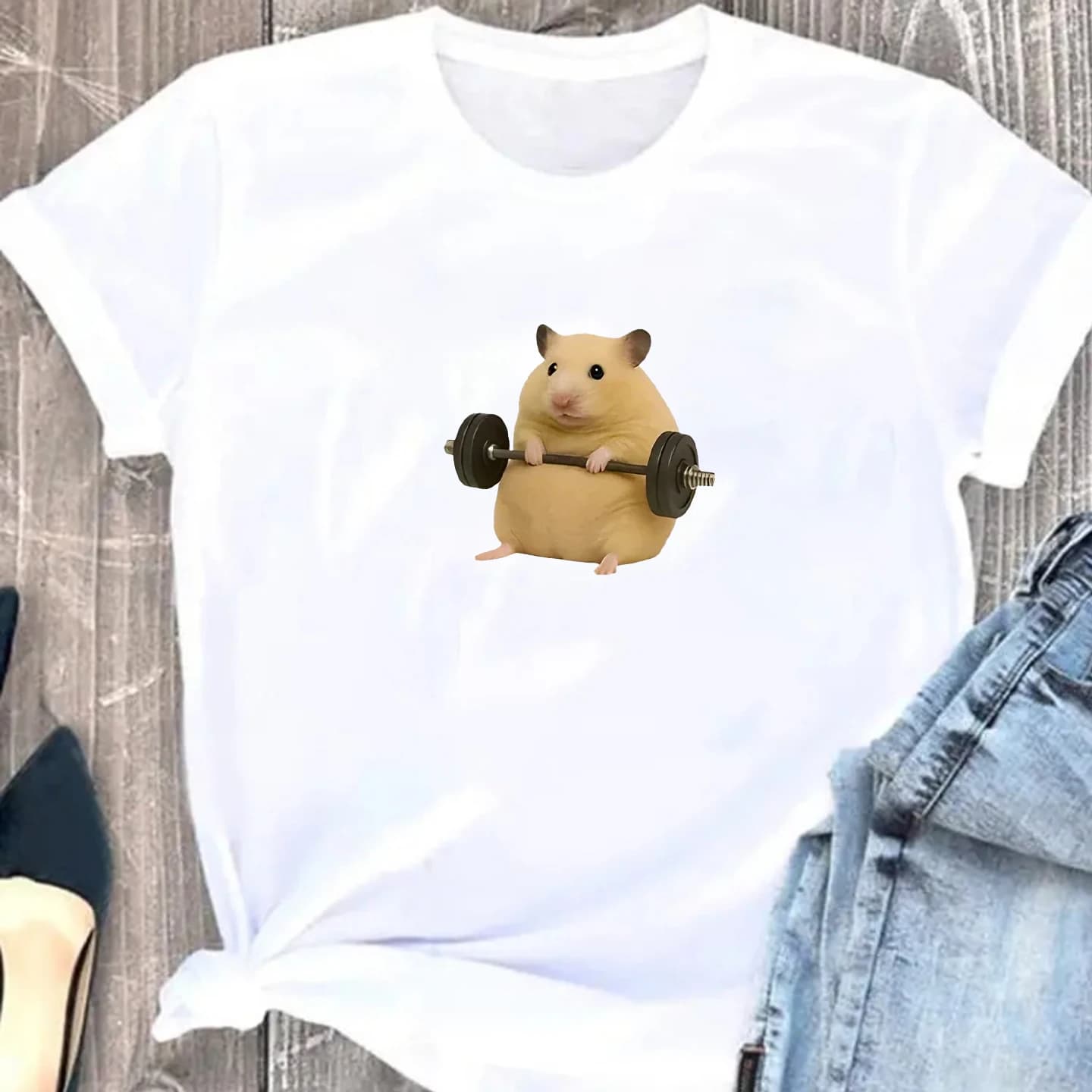 T-shirt grafica verde chiaro con hamster che solleva pesi, da donna, stile Harajuku, estetica streetwear, casual, a maniche corte, alla moda