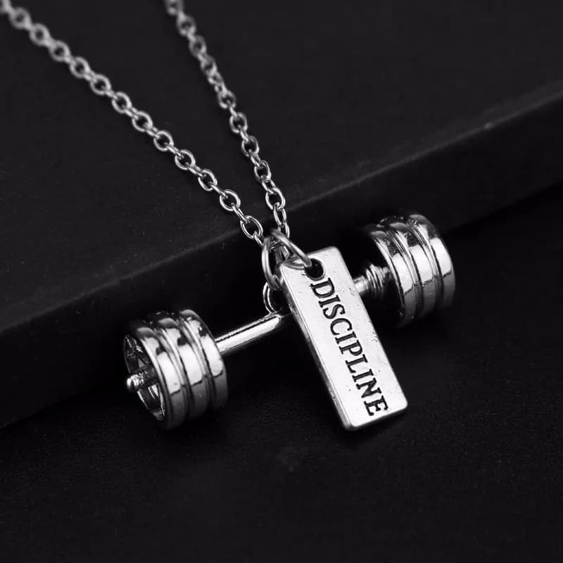 Collana con Ciondolo a Forma di Pesi e Manubri, Gioiello Fitness per Amanti della Palestra, Regalo per Appassionati di Muscolatura