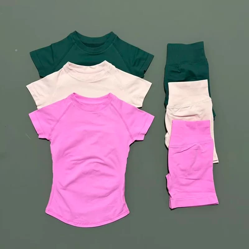 2 Pieces Sports Sets Seamless Yoga Short Sleeve Top Fitness Set Women Workout Running Sports Shorts Gym Suit