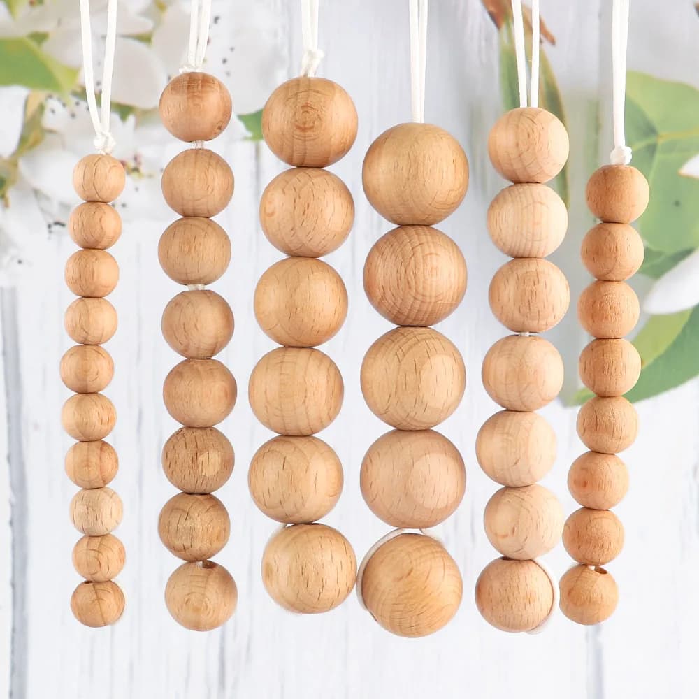 20/30/50 pezzi perline rotonde in legno di faggio perline con lettere esagonali accessori pendenti per gioielli braccialetto fai da te ecologico