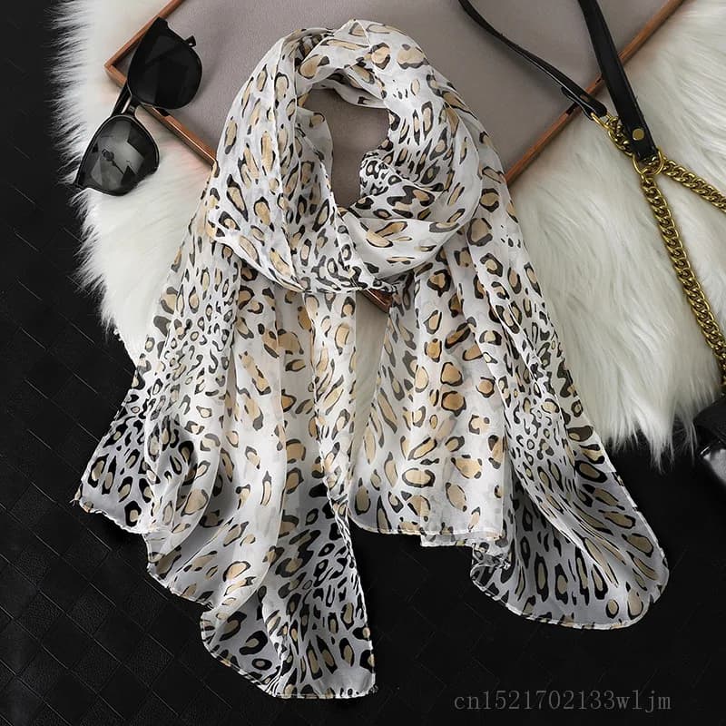 2024 fashion printed leopard Chiffon Hijab scarf woman Pareo lady bandane beach towels summer Muslim veil wrap women scarf