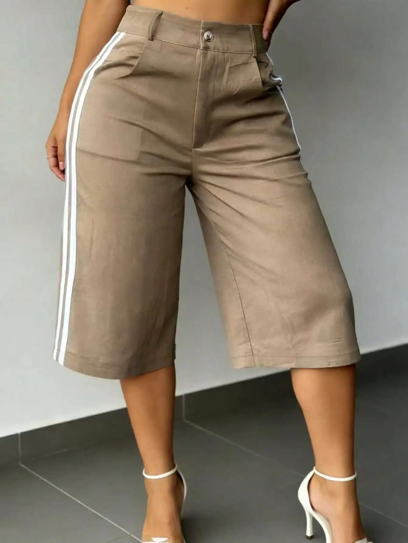 Women's Woven Bermuda Shorts, With Side Stripe And Utility Details, Straight Leg Non-Stretch Shorts Summer