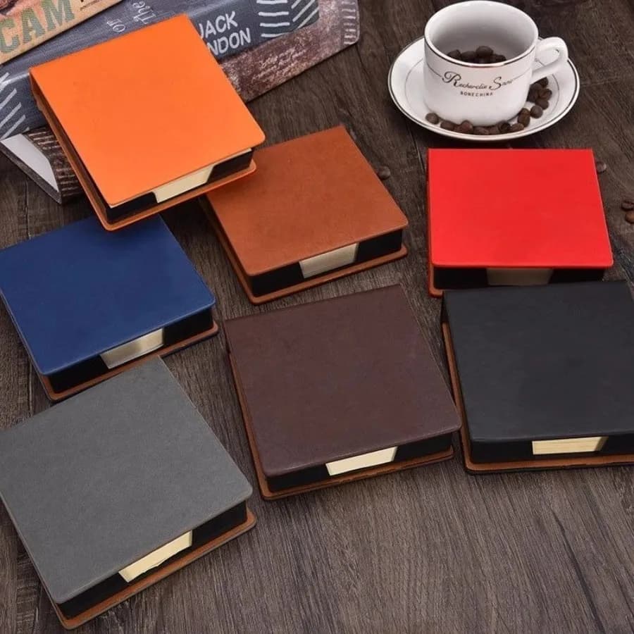 Retro Minimalist Compact Sticky Notes - Portable Memo Pad for Office Use Multifunctional Practical Sticky Notes Customizable