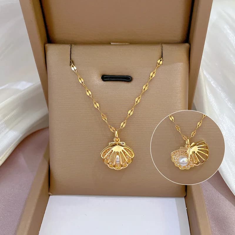 Fashion Luxury Necklace with Diamonds and Zirconia Micro-Incastonates, Drilled Shell Pearl for Women, Stainless Steel Chain for Clavicola