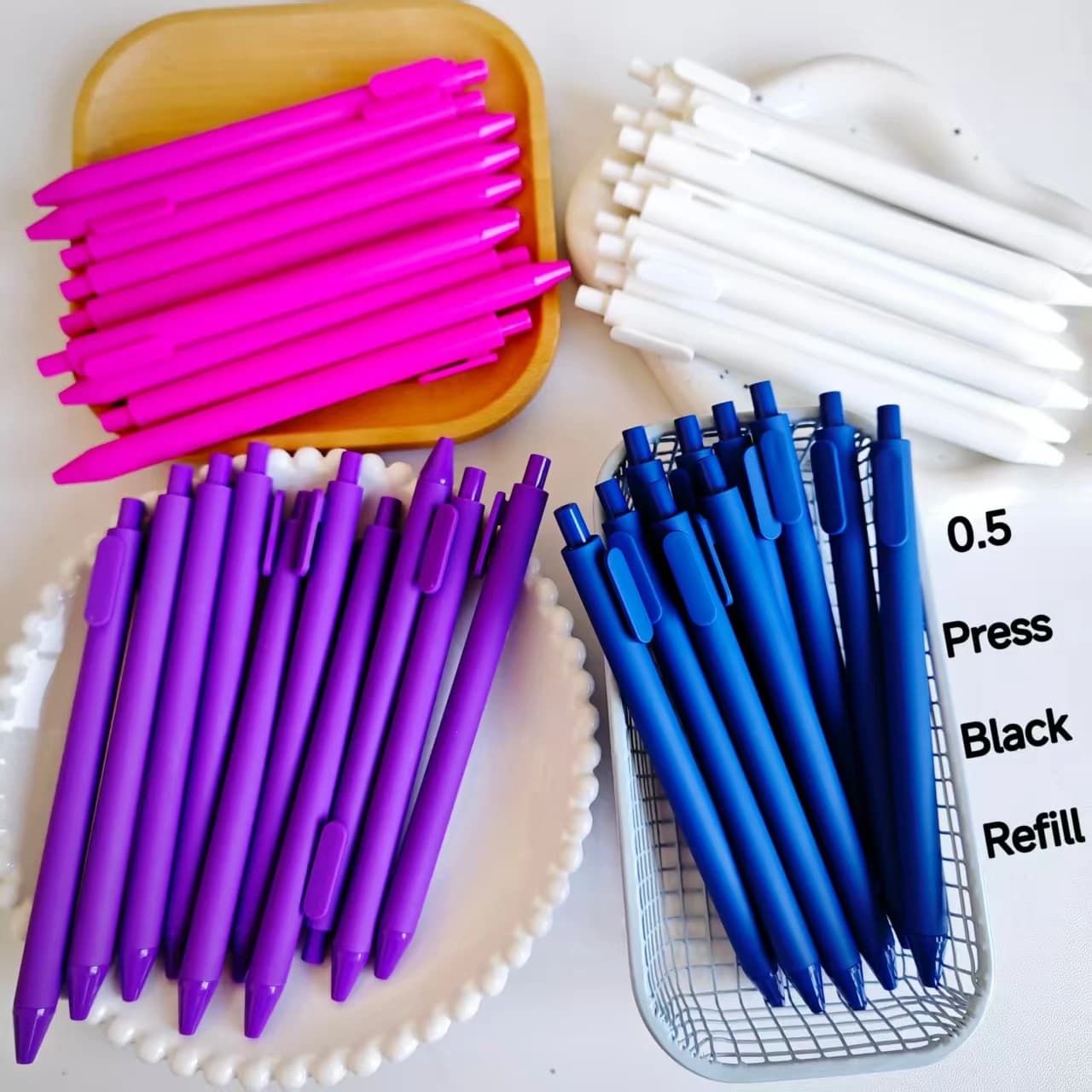 Penna neutra minimalista Studente Firma Esame Cancelleria per ufficio Stampa nera Penna ad acqua Colore retrò Macaron Proiettile