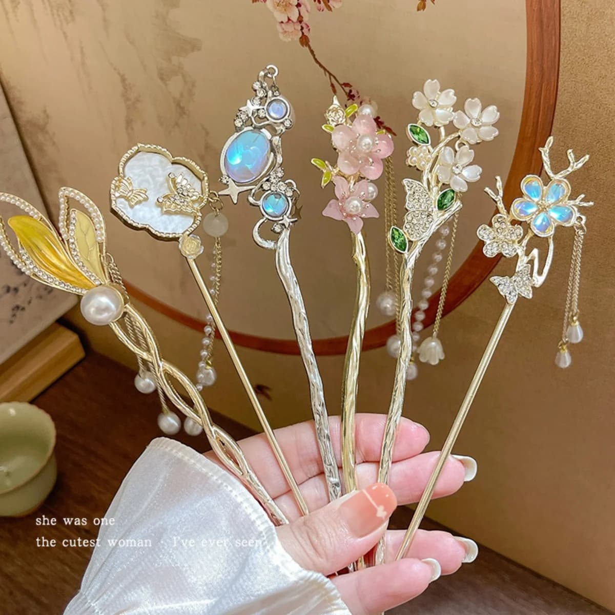 Elegante forcina con nappa a fiore per donna Squisito bastoncino per capelli in metallo in stile neocinese Accessori per capelli gioielli di moda per ragazze