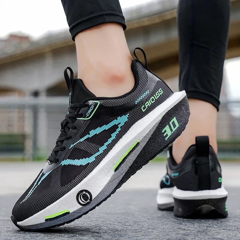 Racing Shoes with Special Carbon Plate for Marathon, Breathable Shoes Lightweight and Comfortable Anti-slip for Men and Women