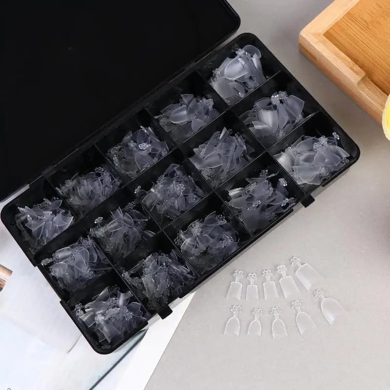 600 Pezzi Punte per Unghie Finte Ovali Corte a T, Mezza Copertura, in Gel Press-On, Patch per Unghie Fai da Te, Estensione Rapida, Forniture per Manicure