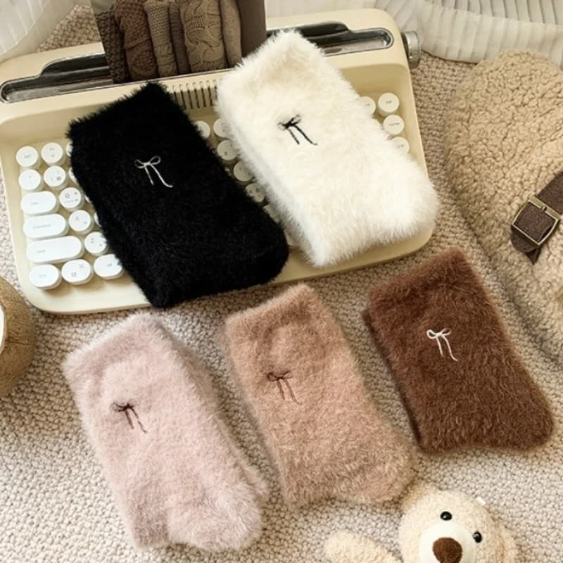 5 Pairs Women's Fuzzy Winter Socks - Mid-Calf Bow Embroidery Thermal Socks, Plush Lined Warm Sleep & Floor Socks.