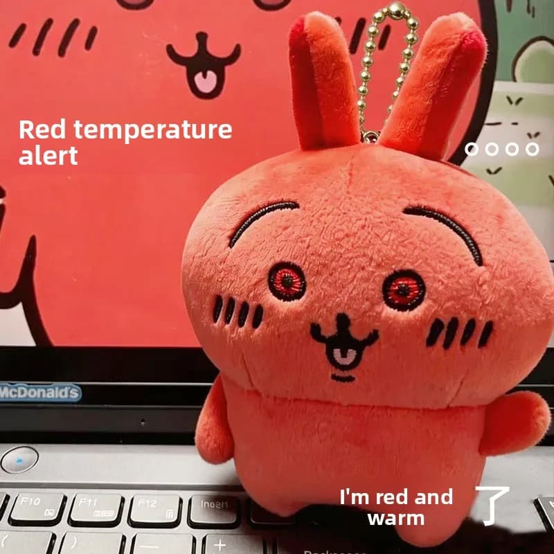 Chiikawa Usagi Bambola di Peluche con Faccia Rossa e Arrabbiata, Portachiavi, Ciondolo, Personaggio Giapponese Kawaii, Giocattolo Imbottito, Charm per Borsa, Regalo, Novità