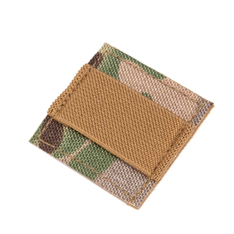 Cinghia Elastica per Gestione Cavi Auricolari - Organizzatore Tattico con Gancio e Anello per Accessori Casco e Radio