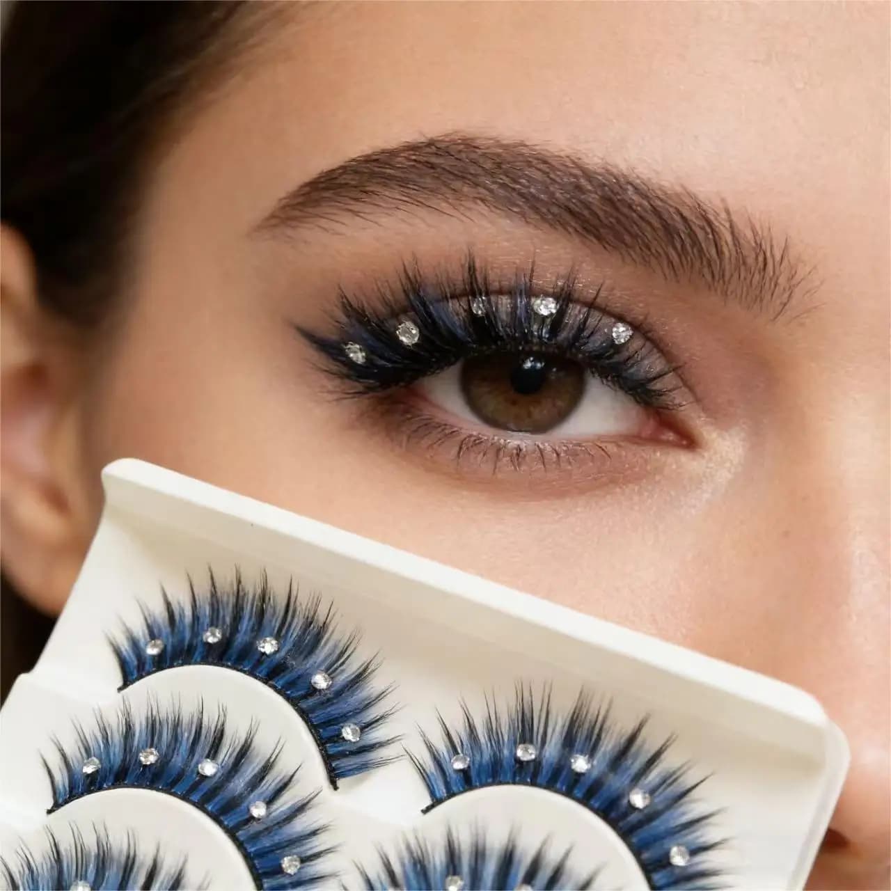 Blue Luxury Faux Eyelash Glitterate with Strass, Made of Hand, Dramatic, Reusable, Soft, for Make-up Style World Cup