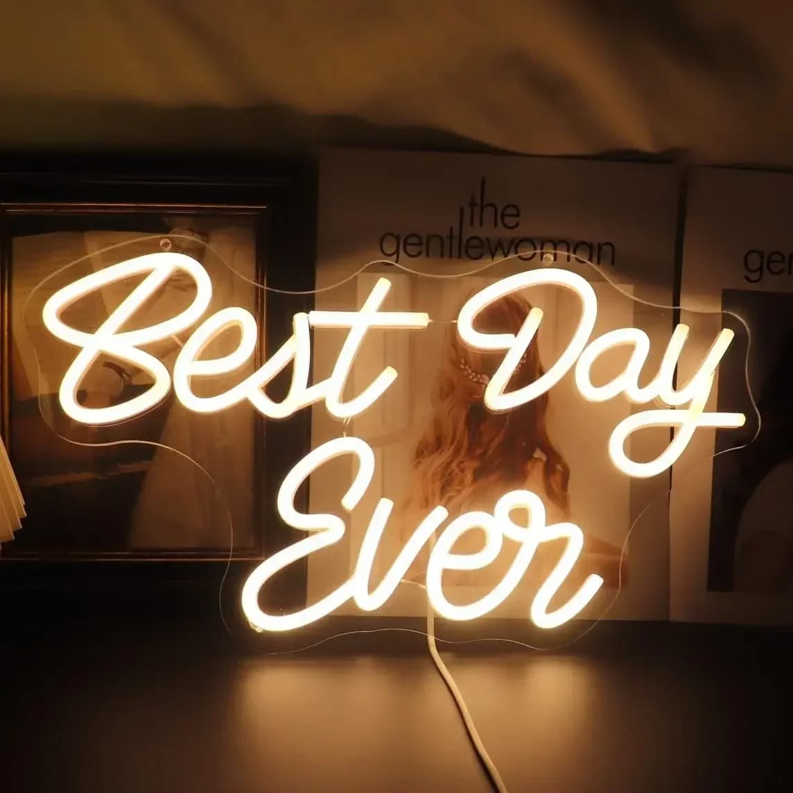 Insegna al Neon 'Best Day Ever' LED USB Dimmerabile, Luce Bianca Calda per Camera da Letto, Ufficio, Soggiorno, Casa, Caffè, Bar, Decorazione Murale, Regalo