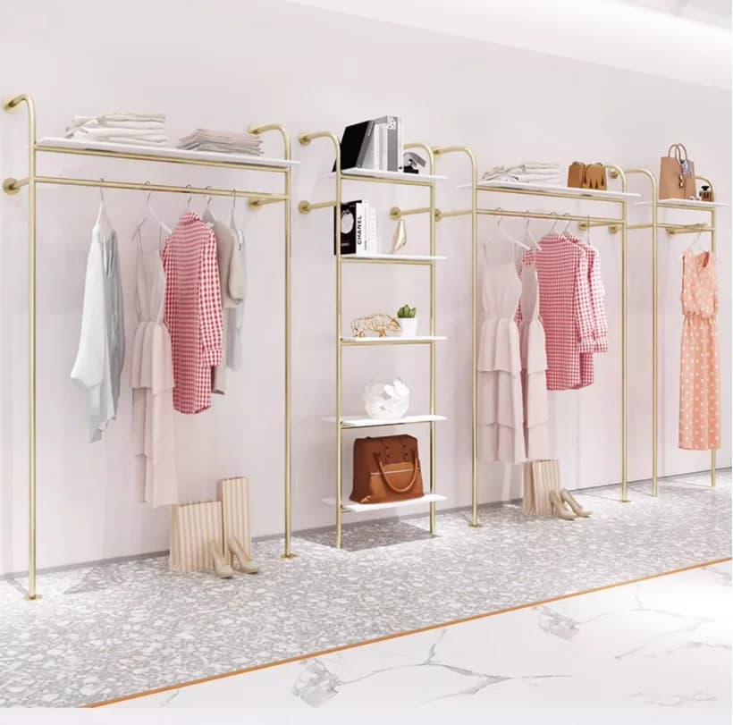 Espositore per Negozio di Abbigliamento, Appendiabiti da Parete, Combinazione di Appendiabiti Laterali, Scaffale Dorato di Lusso