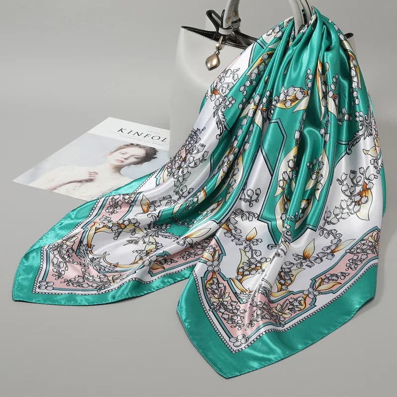 Foulard Quadrato Grande in Seta per Donna, Nuova Collezione Primavera-Estate 2025, Stile Coreano di Alta Gamma, Sciarpa Sottile Versatile